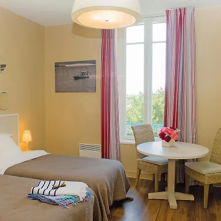Appartement Regina.5 *